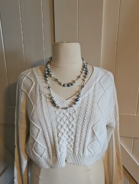 Aeropostale Cream Cable Knit V-Neck Cropped Sweater